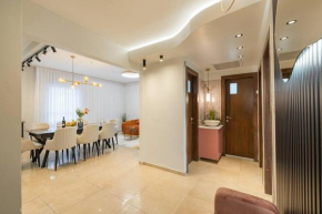 Malchus 3 BR Apartment Very special